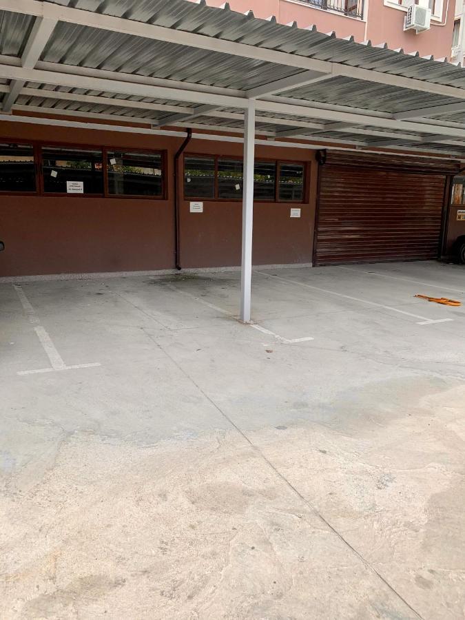 Happy Bears Place Warna Exterior foto
